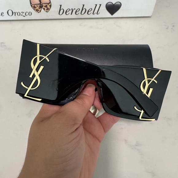 SALE🤍Yves Saint Laurent blaze logo Black Sunglasses - Picture 10 of 16